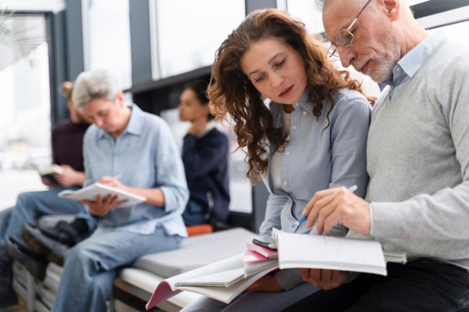 Analyse-Phase mit detaillierter Marktforschung